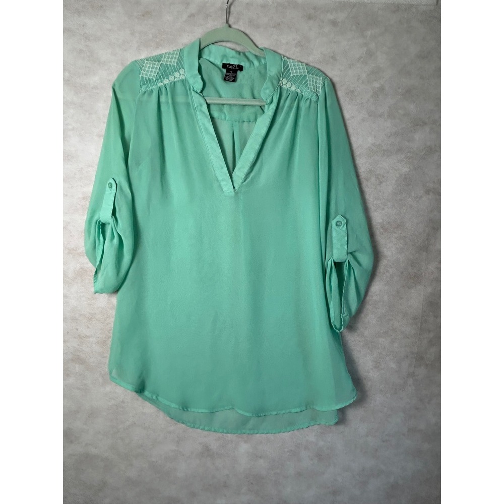rue21 Seafoam Green Crochet Lace Chiffon Roll Tab Sleeve Blouse Womens Medium